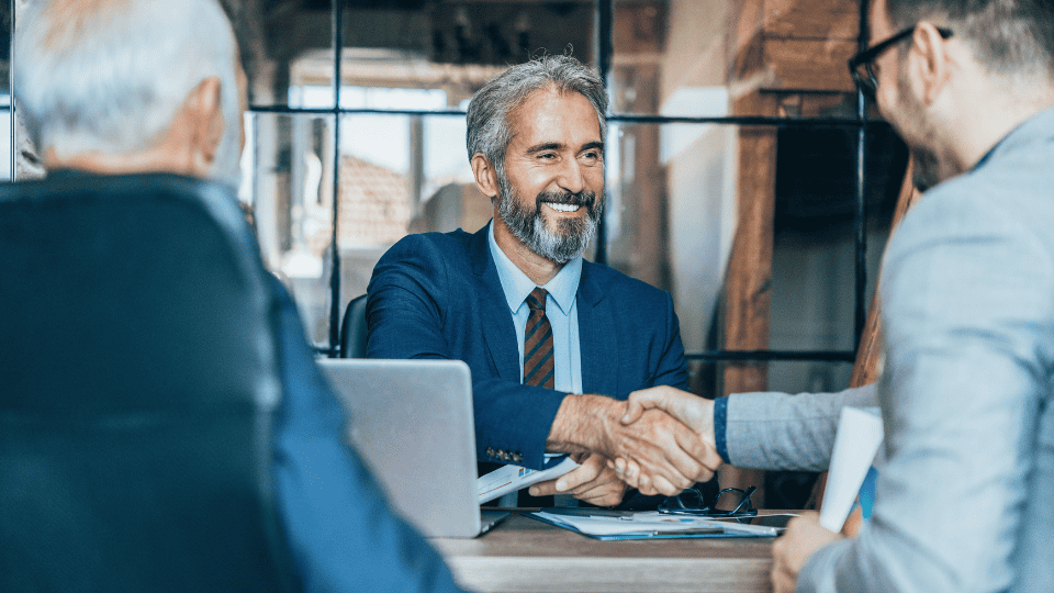 77 77 Data Governance | Auritas